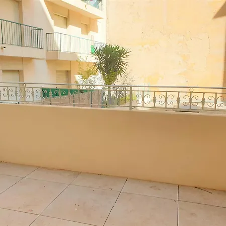 Apartamento Le Terrasse Proche 104 *